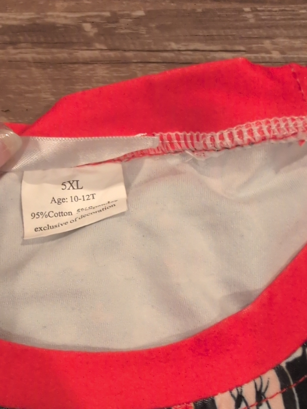 Kids Size For Age 10/12 Disney Holiday Shirts - Picture 4 of 4